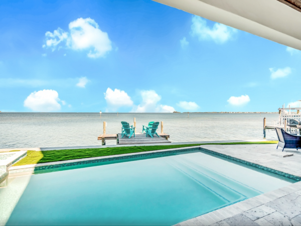 Anna Maria Direct Bay Front Luxury Vacation Home - Boat Dock